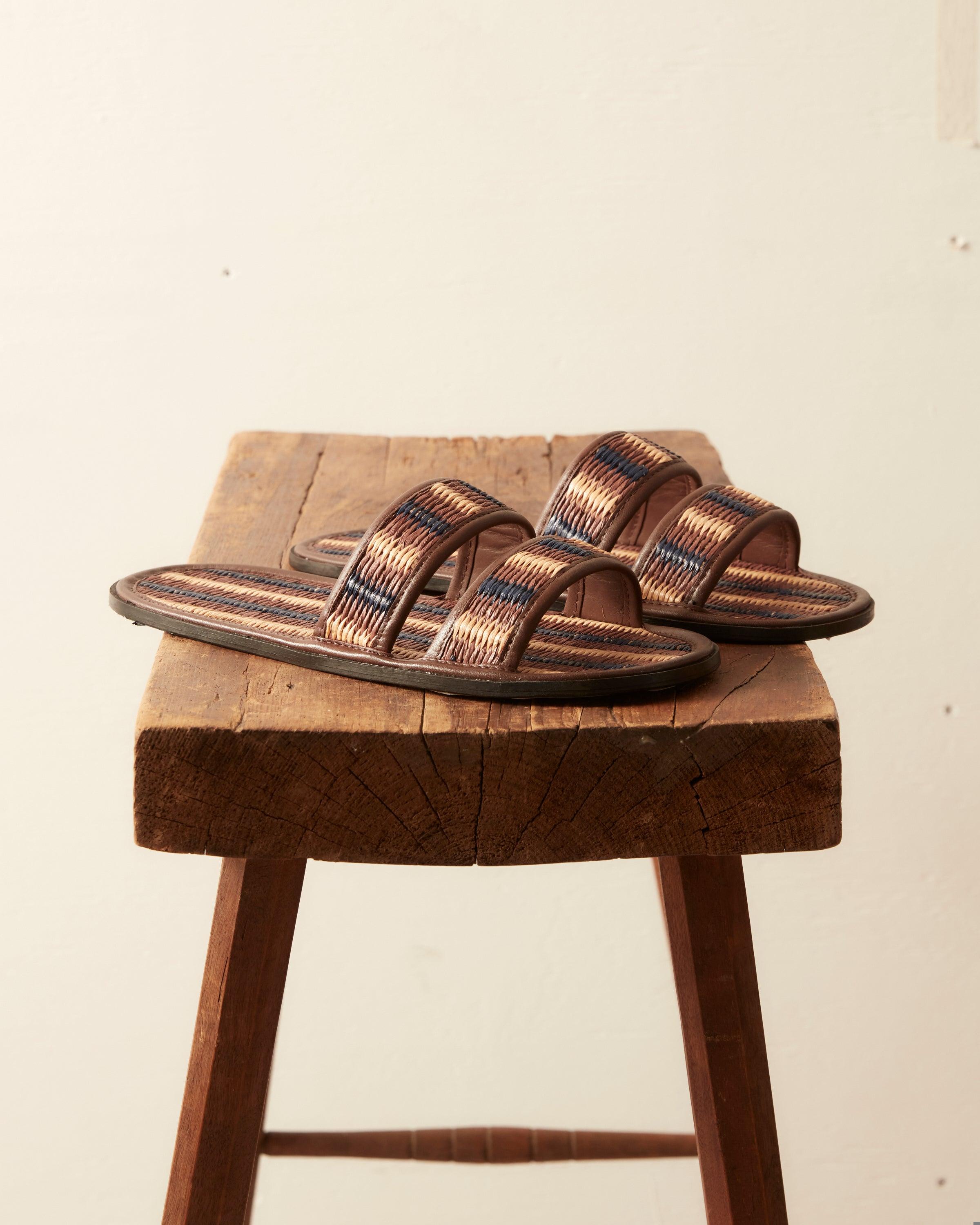 Duotone Summer Slides - Brown/Blue