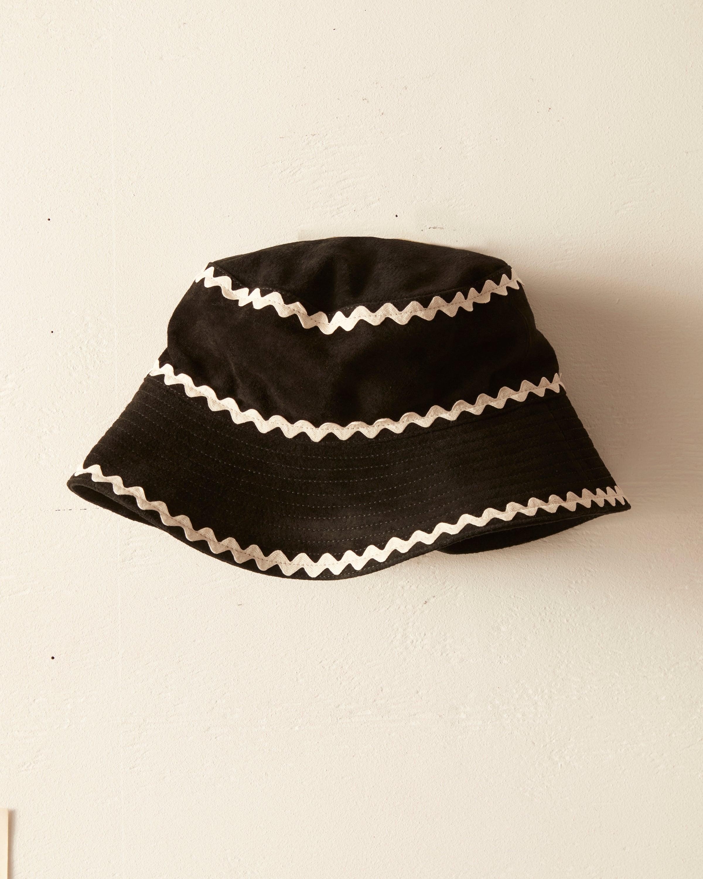 Suede Rickrack Hat - Black