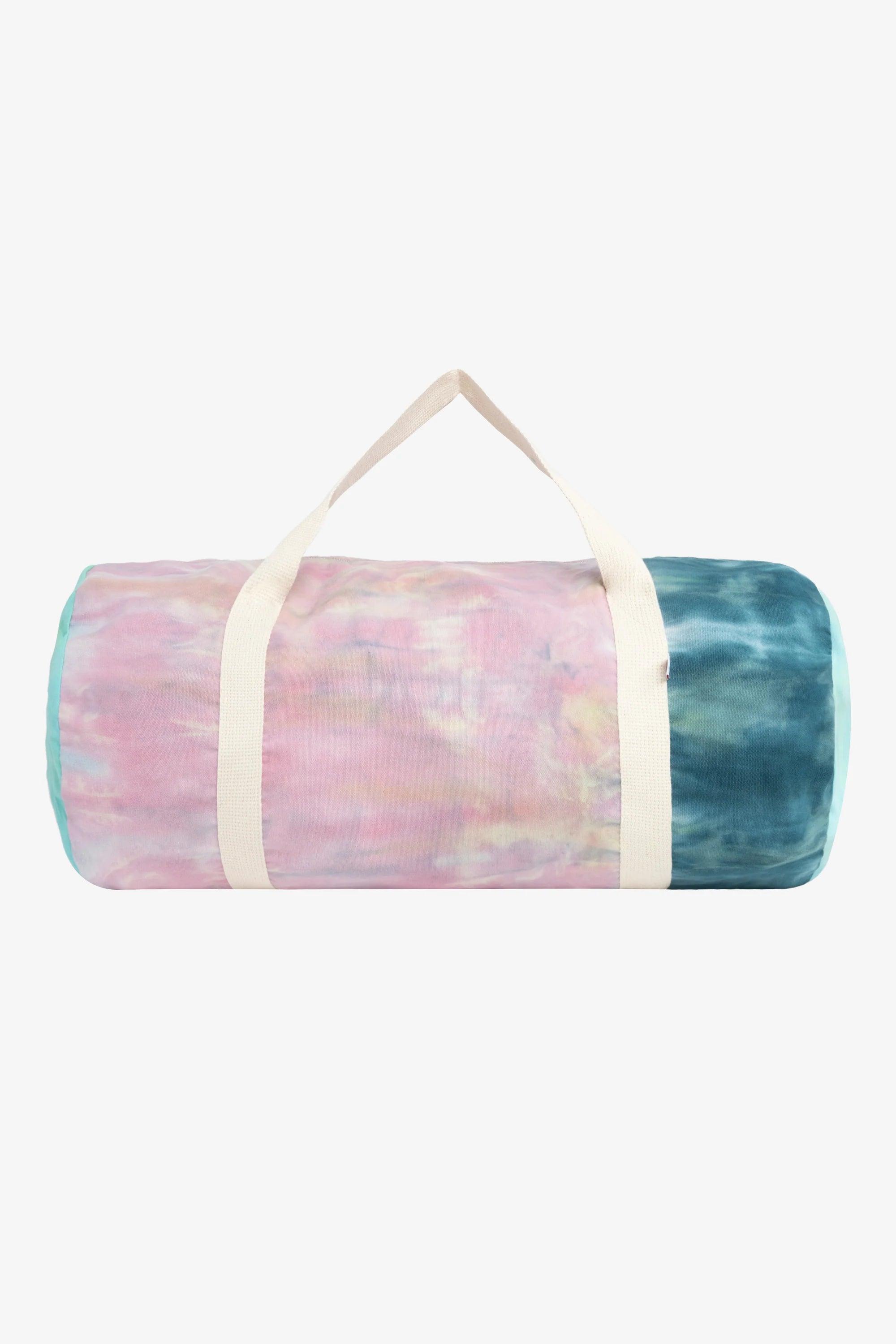 BD563 - Tie Dye Weekender Bag